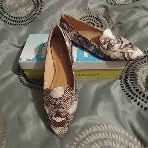 (NEW Sz8) Python Snakeskin Pointed Toe Loafers